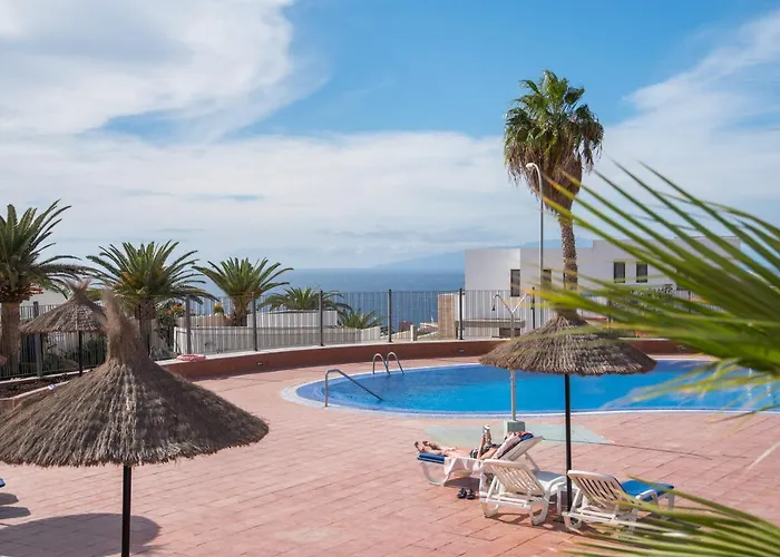 C103 Big Terrace, Pool!