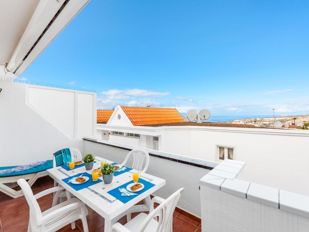 C103 Big Terrace, Pool! Appartamento